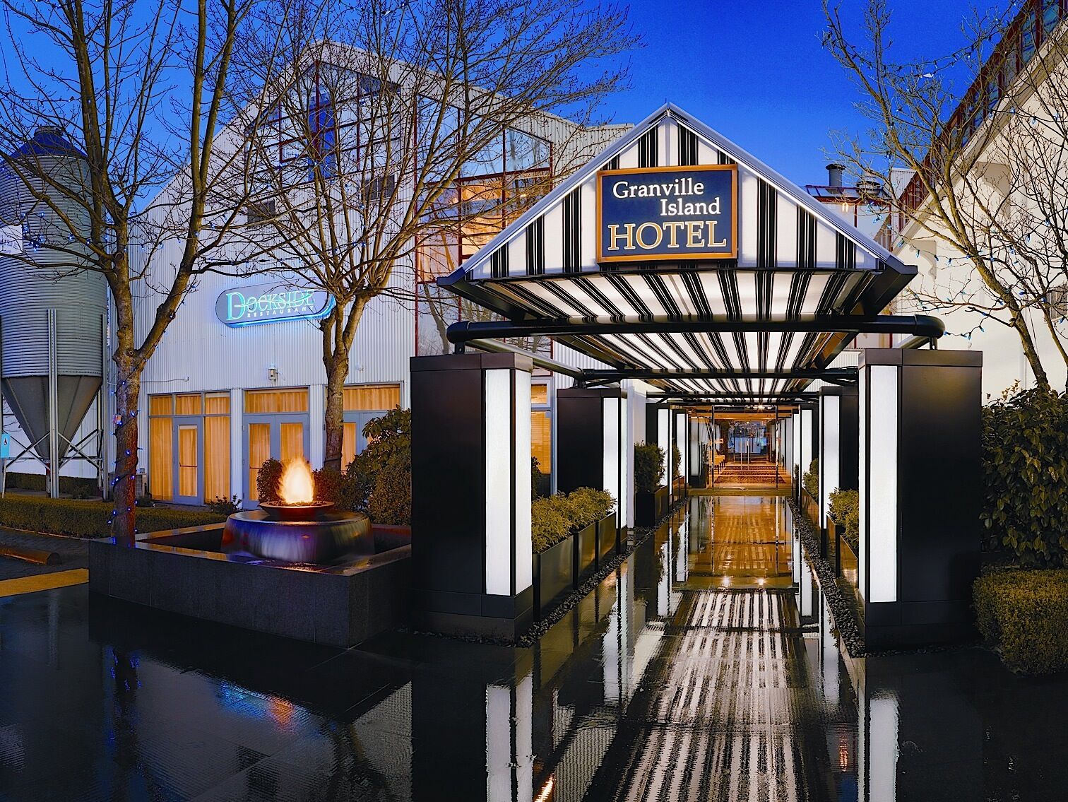 Granville Island Hotel Vancouver Exterior photo